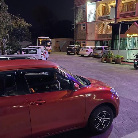 Hotel Caveri Madikeri Εξωτερικό φωτογραφία