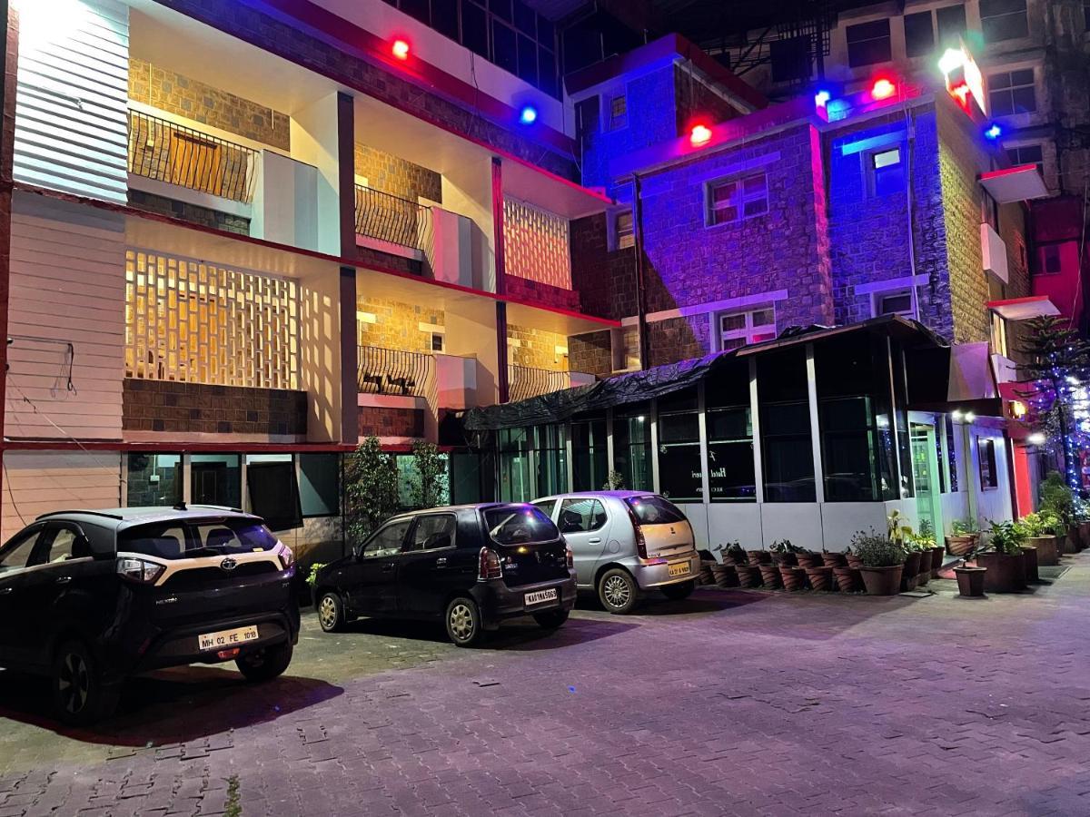 Hotel Caveri Madikeri Εξωτερικό φωτογραφία