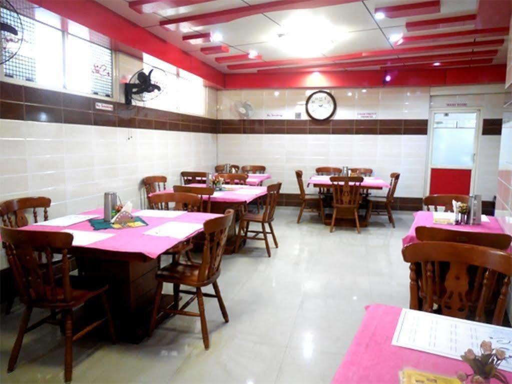 Hotel Caveri Madikeri Εξωτερικό φωτογραφία